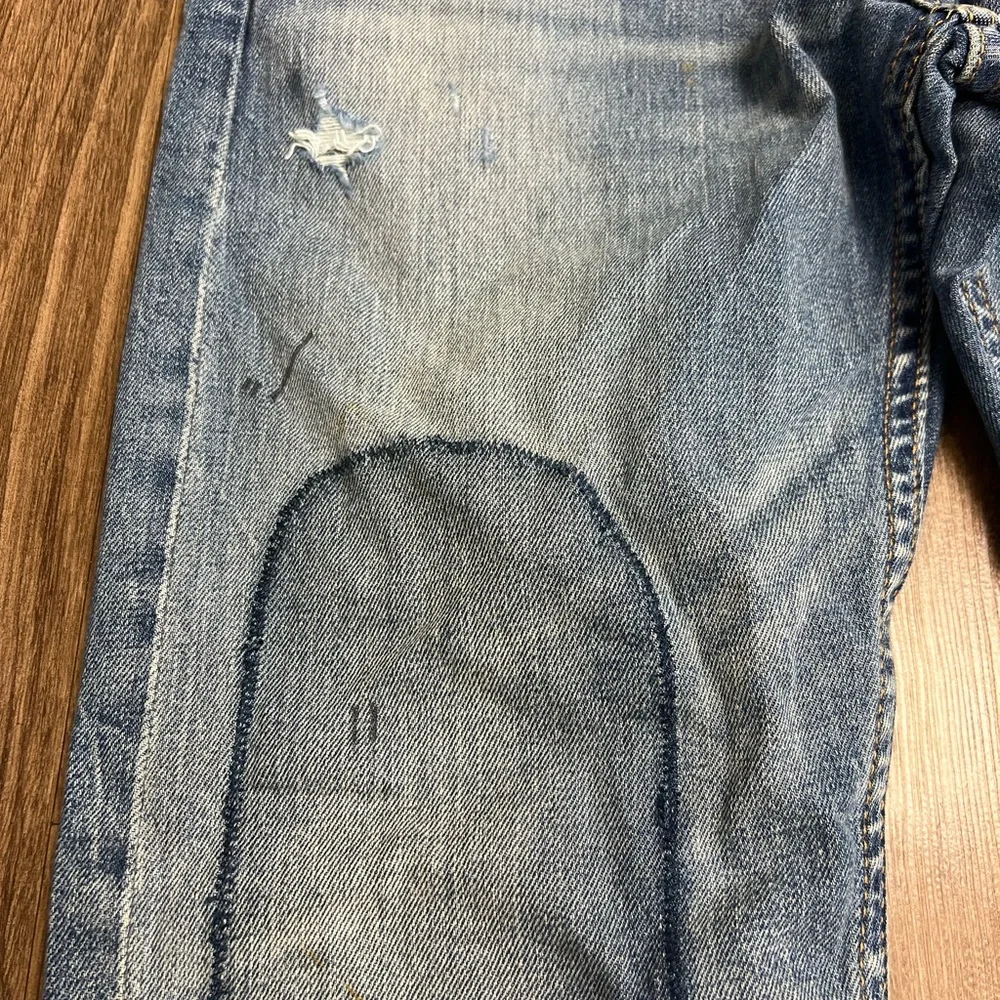 Levi's 512 Slim Taper Women's Denim Jeans Grunge Distressed‎ Sashiko Embroidered